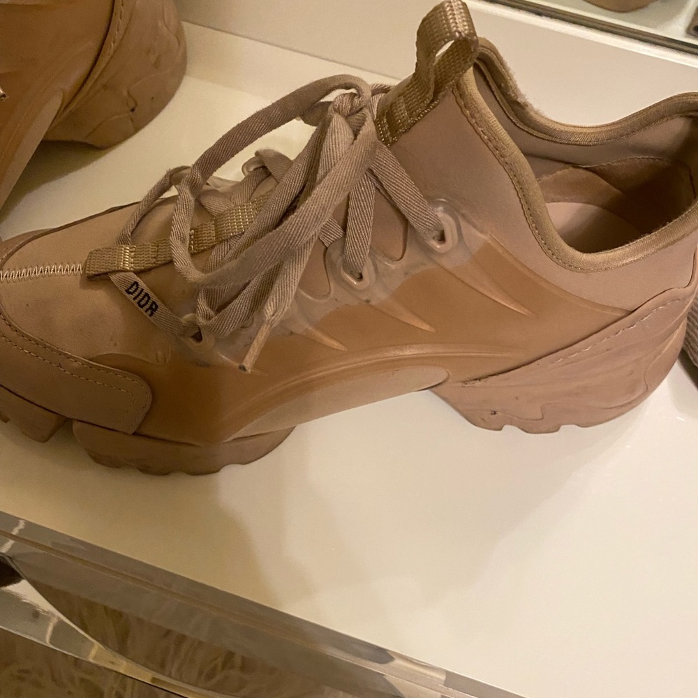 DIOR sneakers!